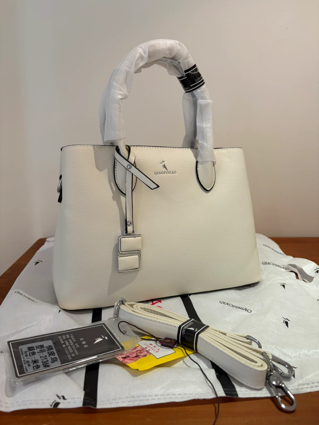 👜 NEW Elegant Cream Leather Crossbody and Tote Bag - photo 2
