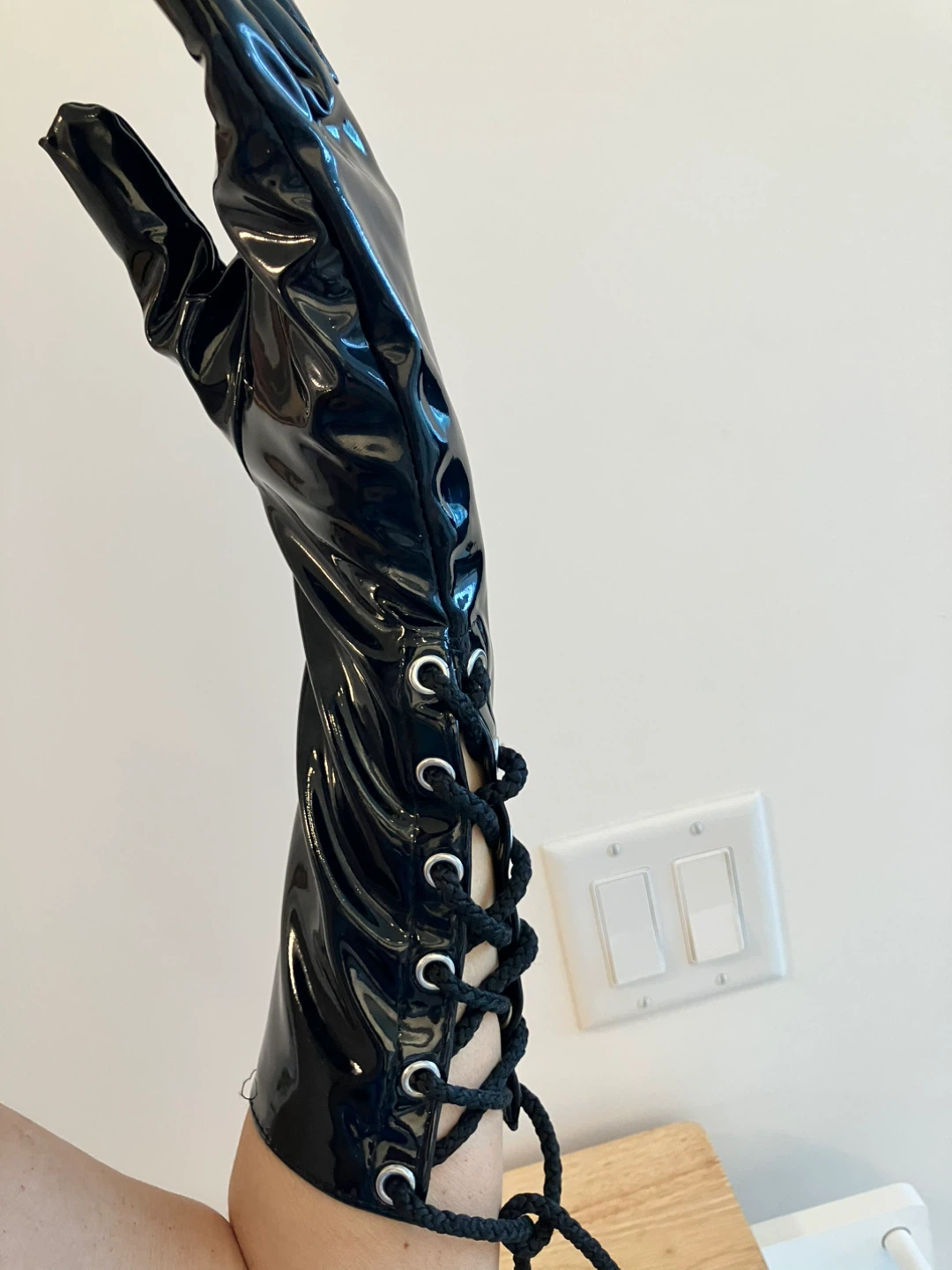 Black Vinyl Lace-Up Long Gloves - photo 4