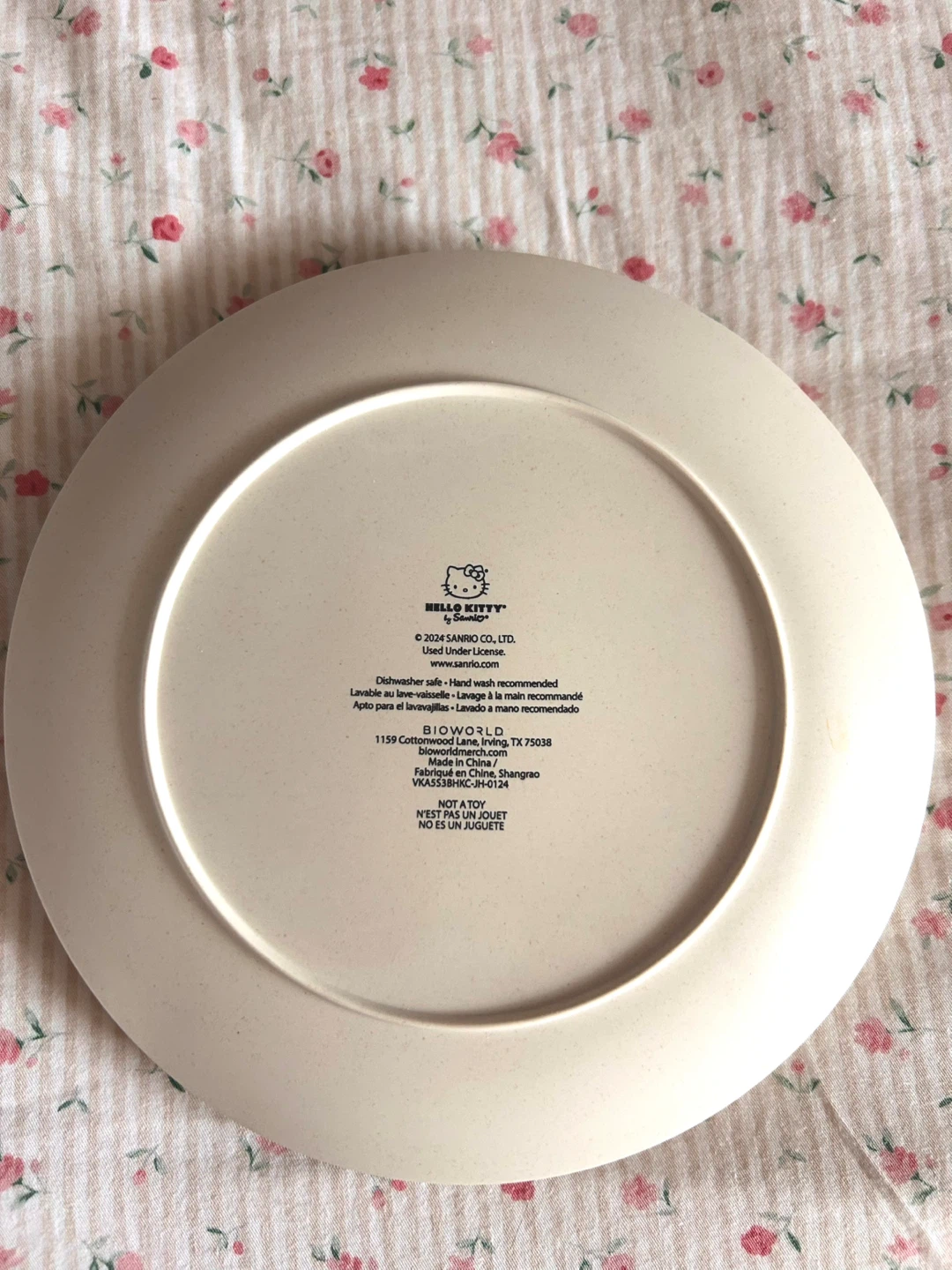 Hello Kitty Bamboo Plates - photo 2