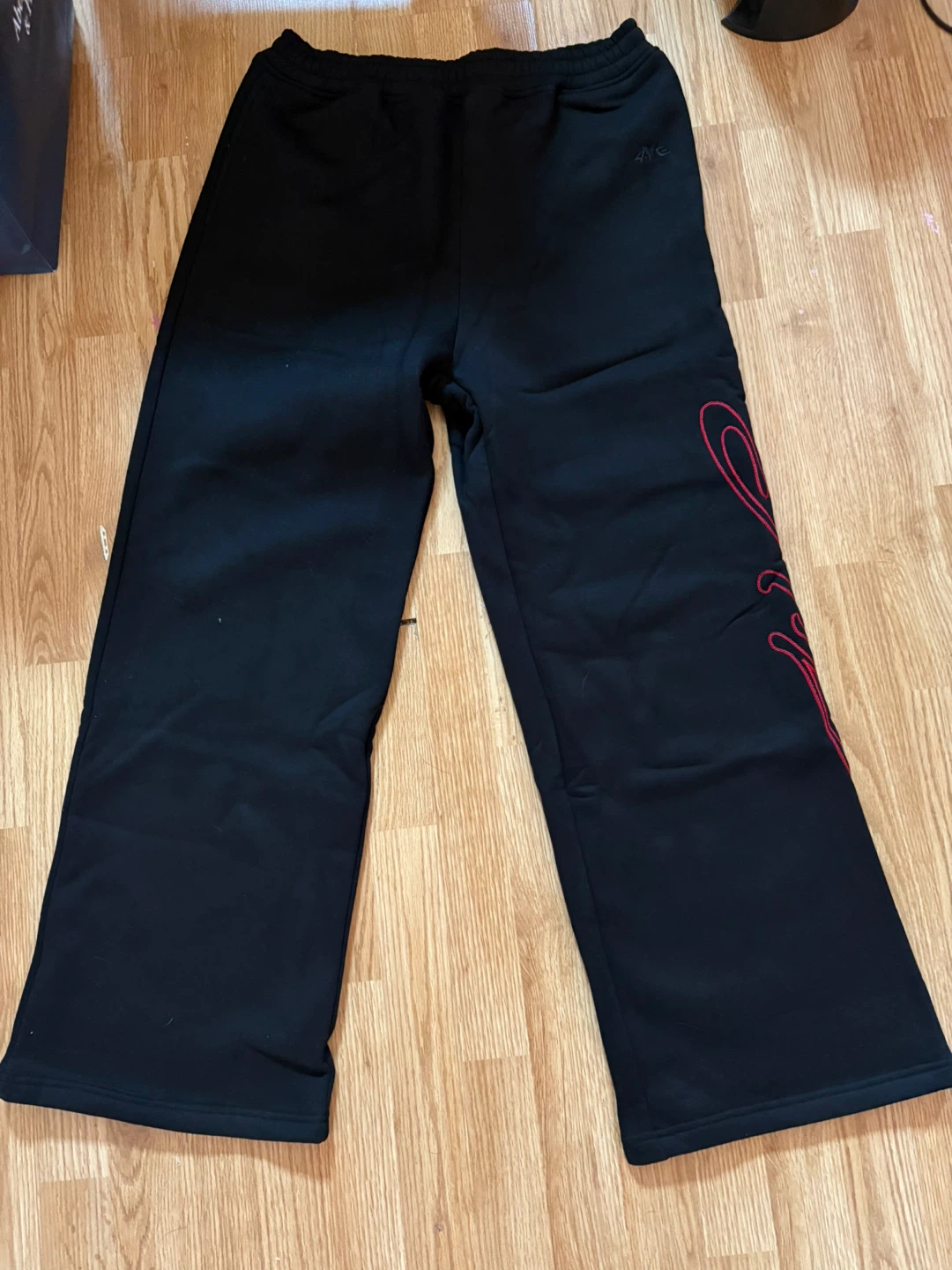 Abercrombie & Fitch Sweatpants (Black & Red)