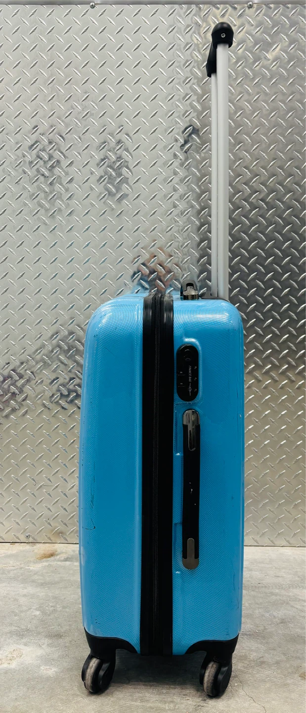 Blue Hardshell Spinner Suitcase - photo 3