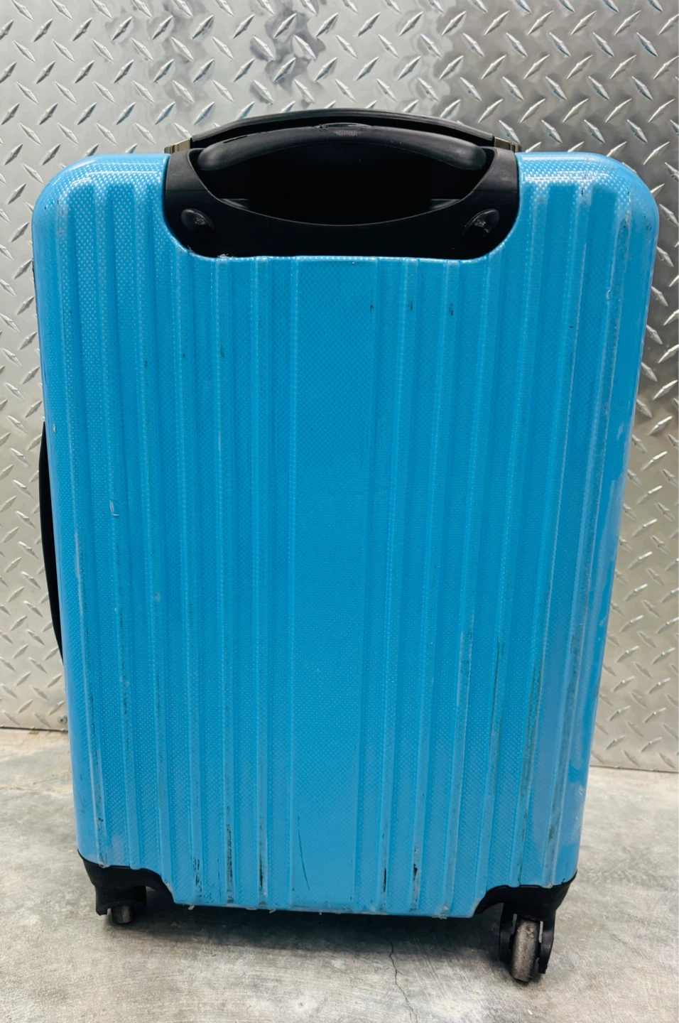 Blue Hardshell Spinner Suitcase - photo 2