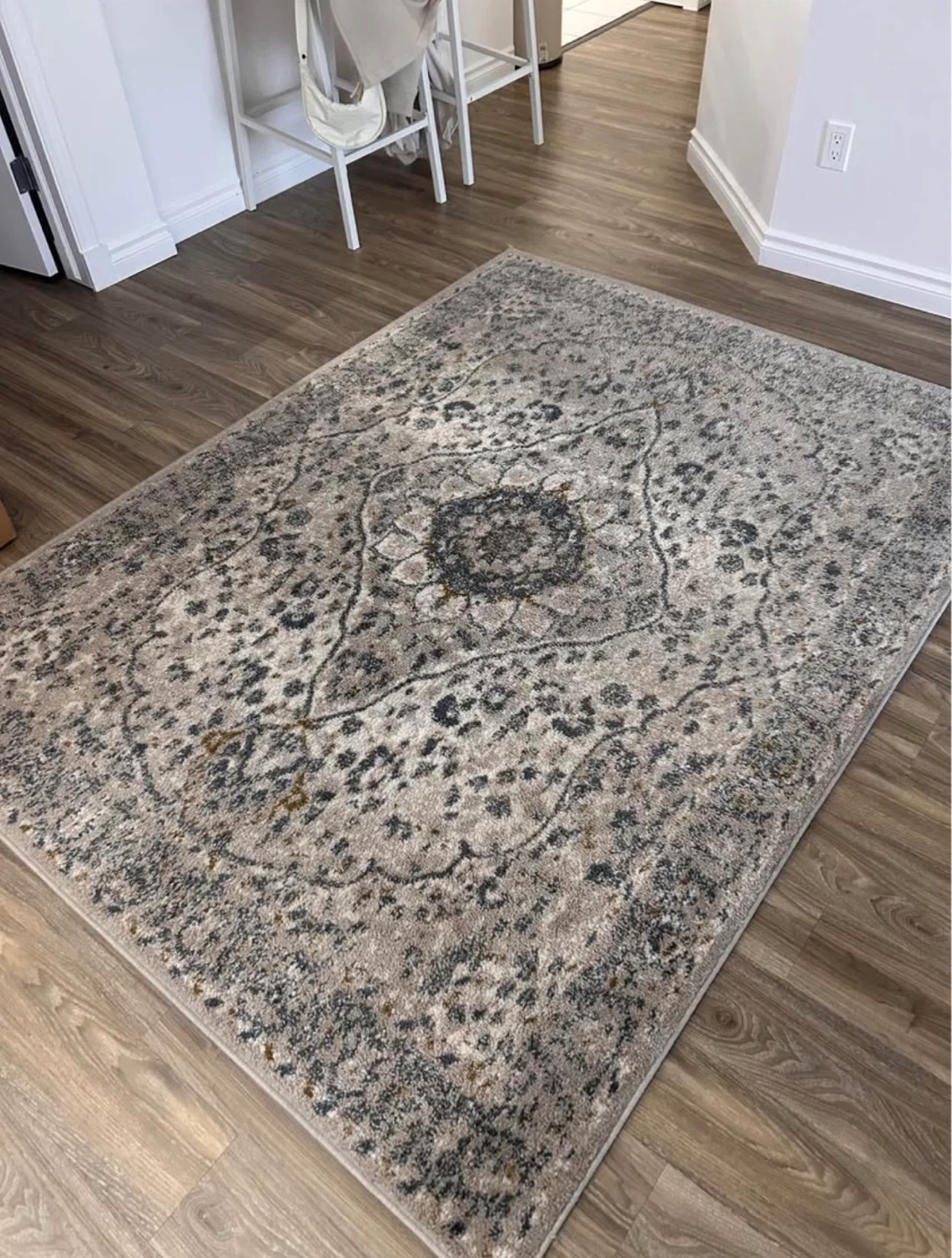 5’3”x 7’ rug - photo 2