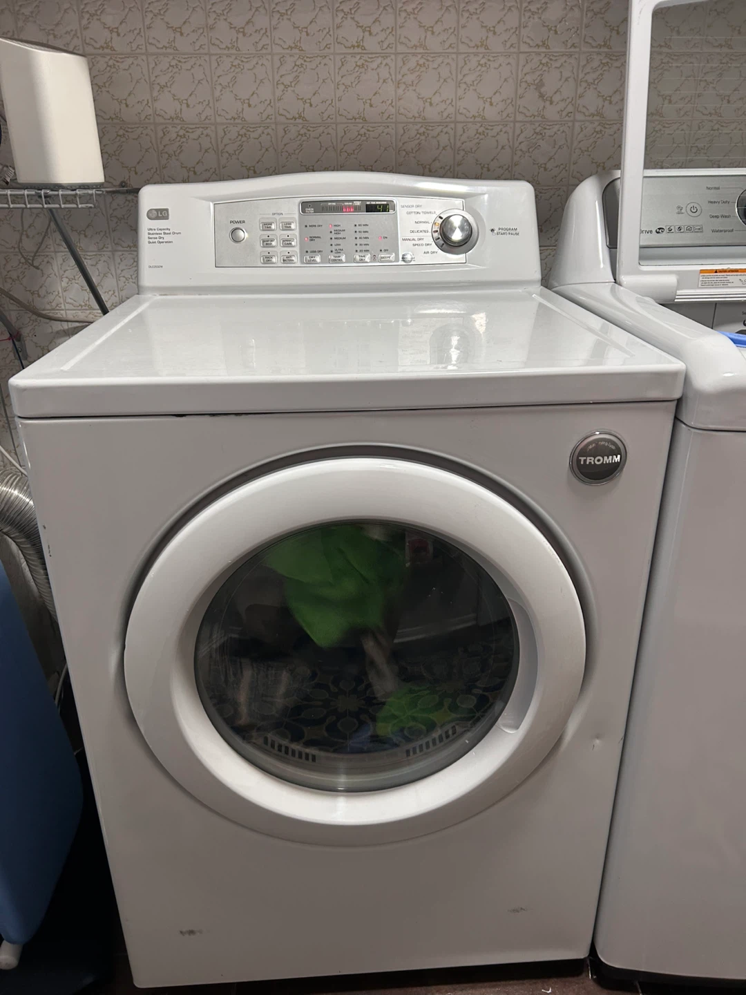 LG Washer & Dryer Set – Both Working Great - photo 3