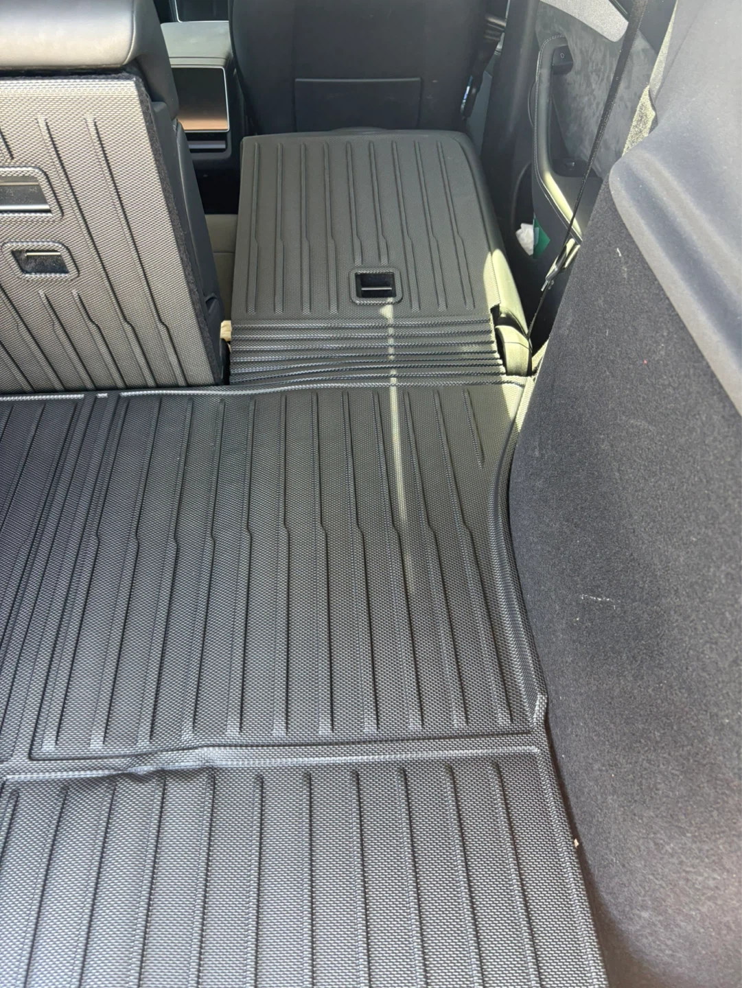 New Tesla Model Y (2026~)All Weather Floor Mats