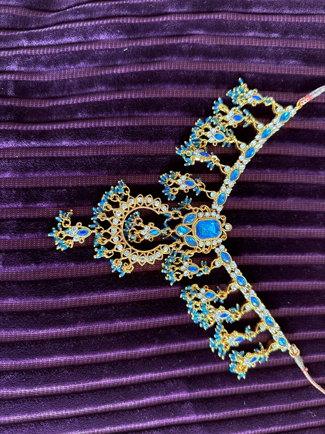 Gold & Blue Jewel Choker Necklace Set with Earrings and Tikka - photo 5