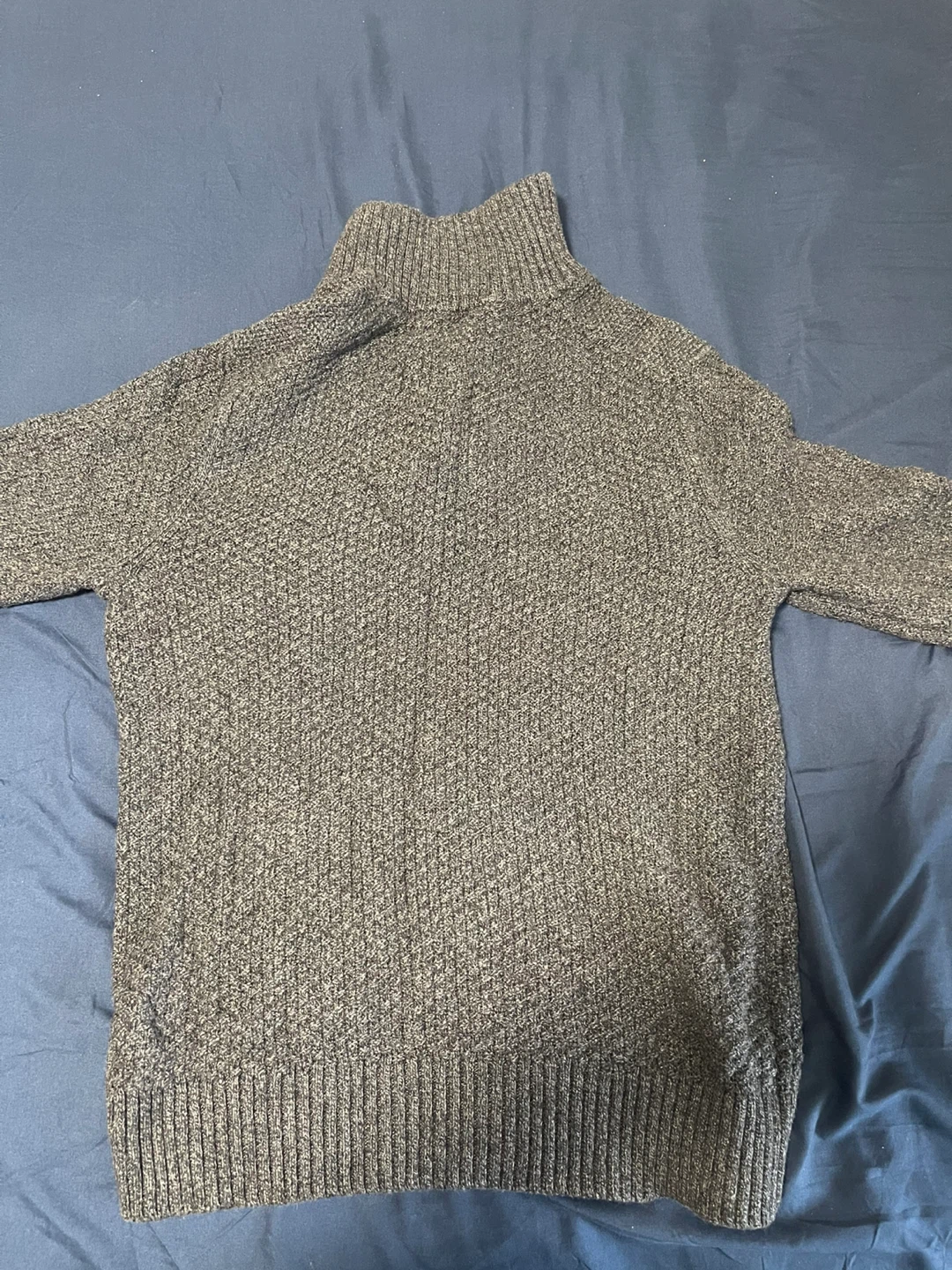 Banana Republic Grey Sweater - photo 2