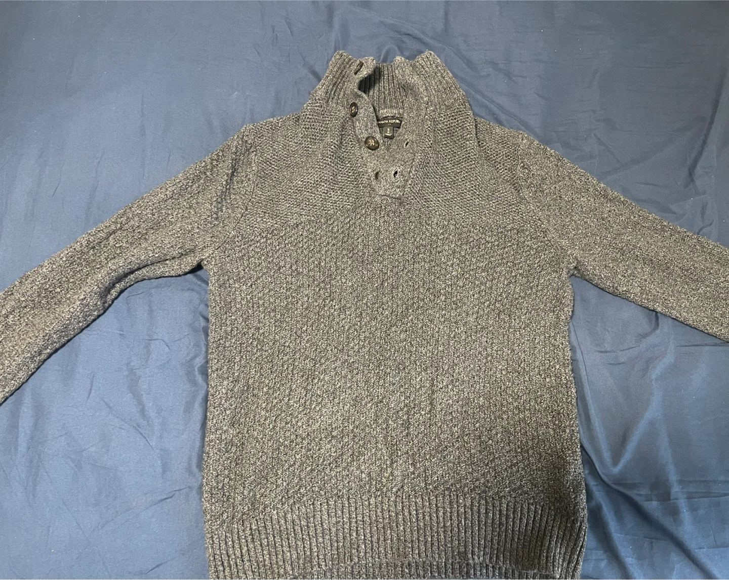 Banana Republic Grey Sweater - photo 3
