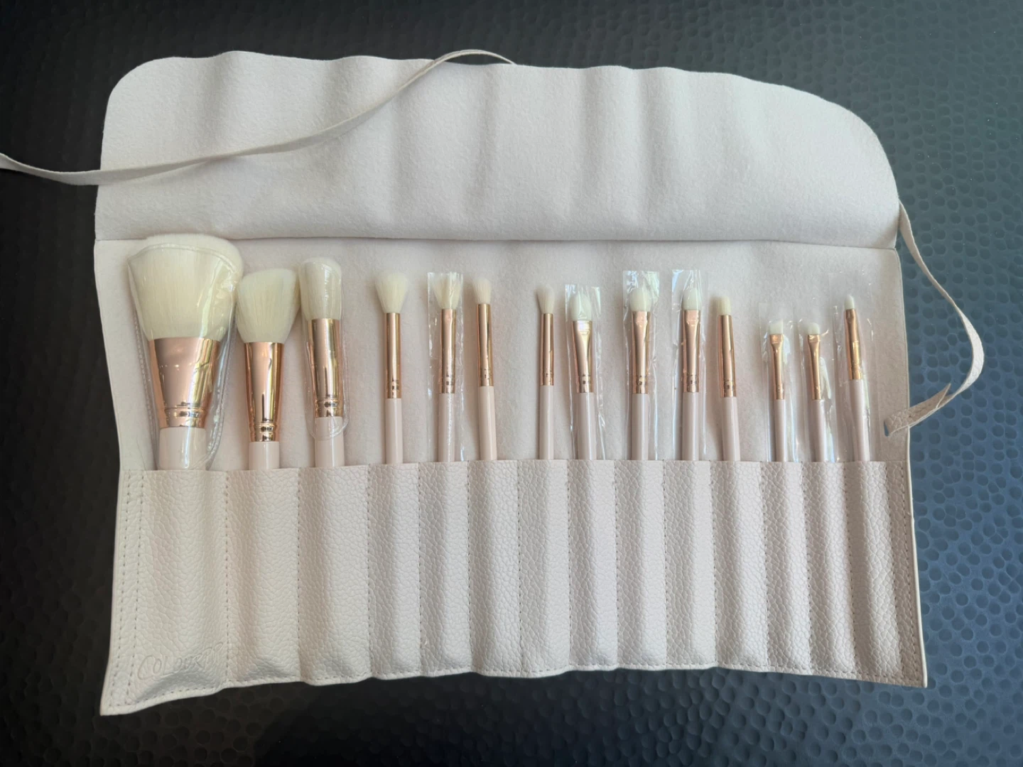 ColourPop Makeup Brush Set with Roll-Up Case - photo 2