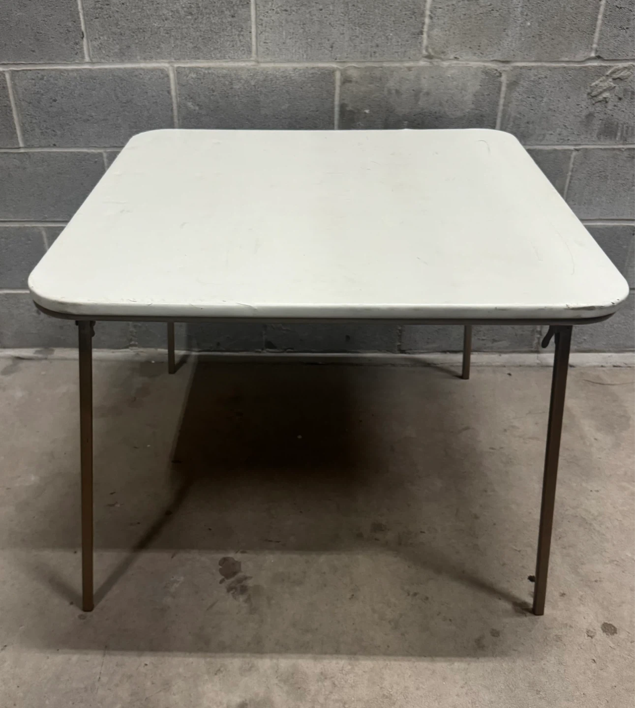 Folding Card Table 35.5-35.5-H27.5 18$ cash - photo 2
