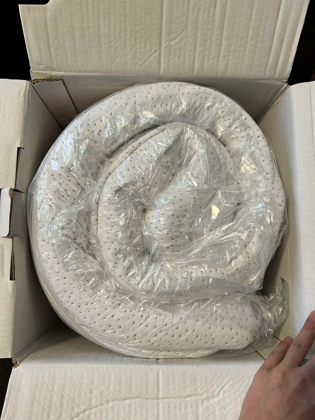 ENDY Queen mattress topper- brand new in the box, unopened - photo 3