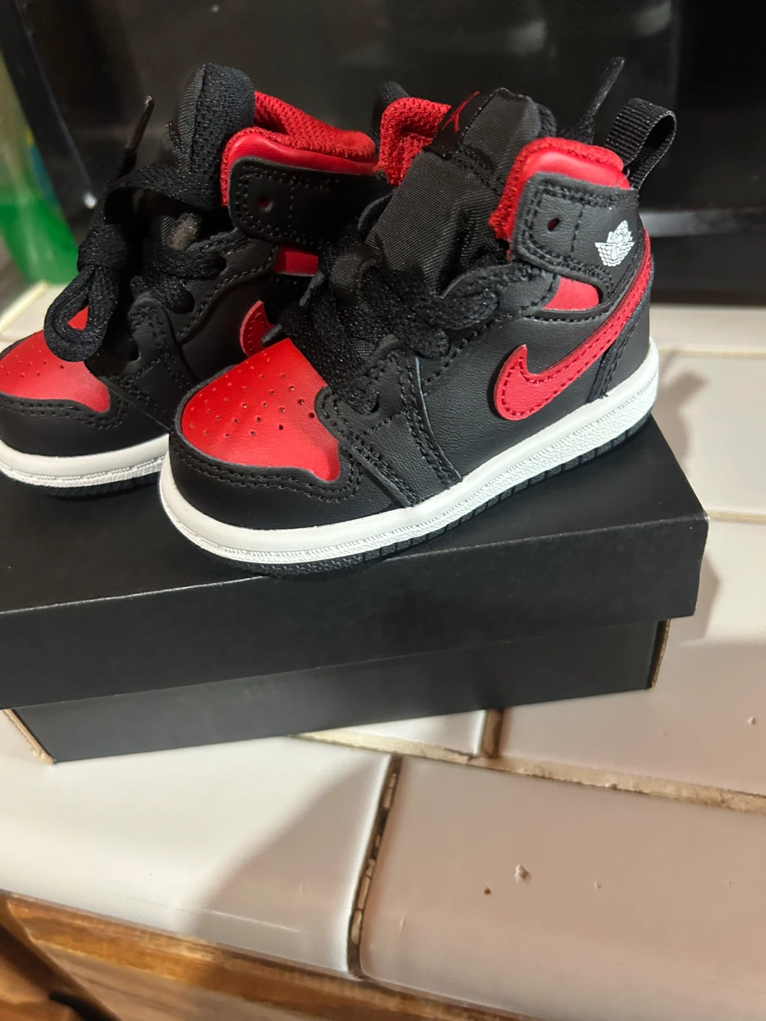 Jordan 1 Mid (TD) Toddler Shoes - photo 2
