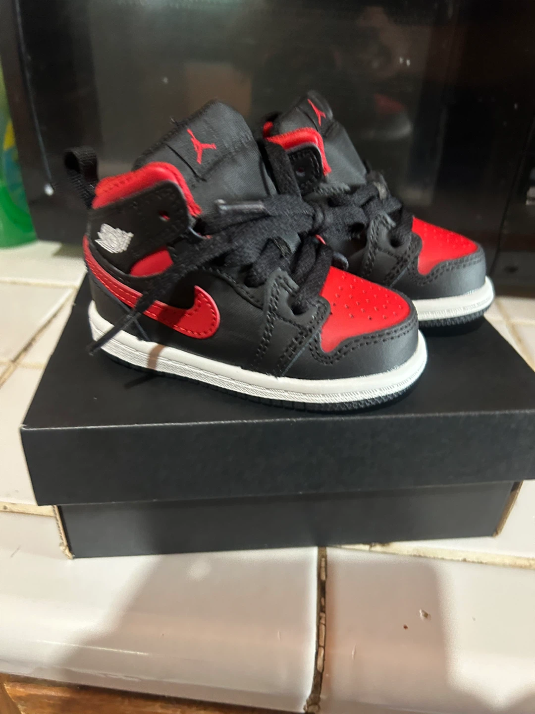 Jordan 1 Mid (TD) Toddler Shoes - photo 3