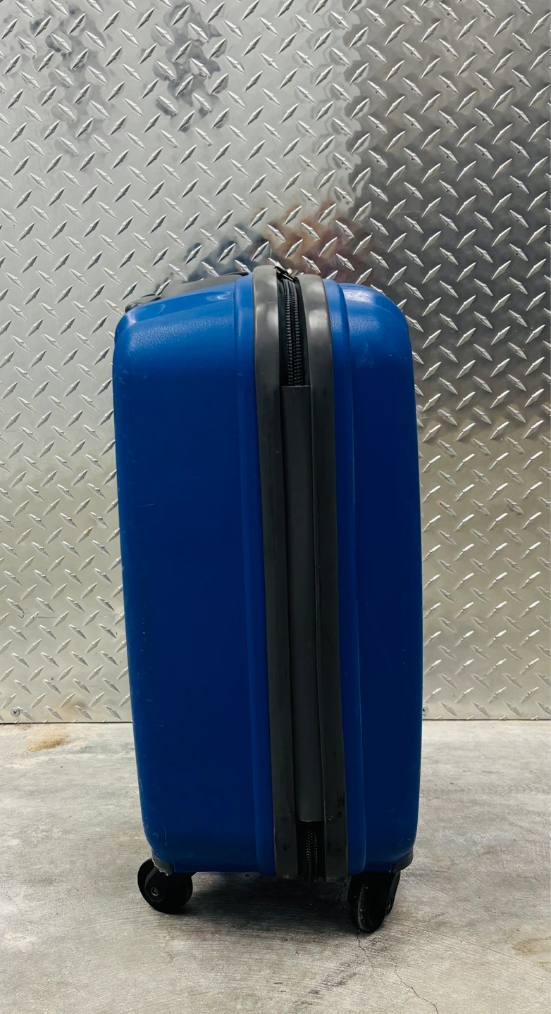 Blue Delsey Hardside Carry-On Luggage - photo 5