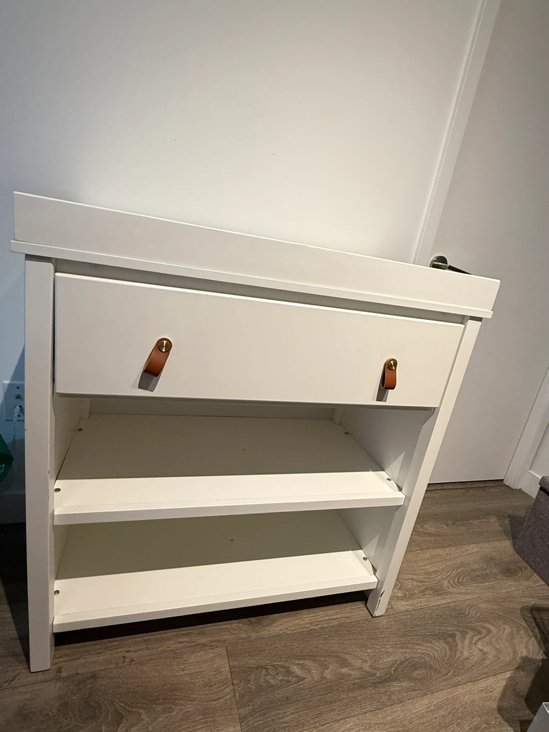 Fisher-Price White Changing Table