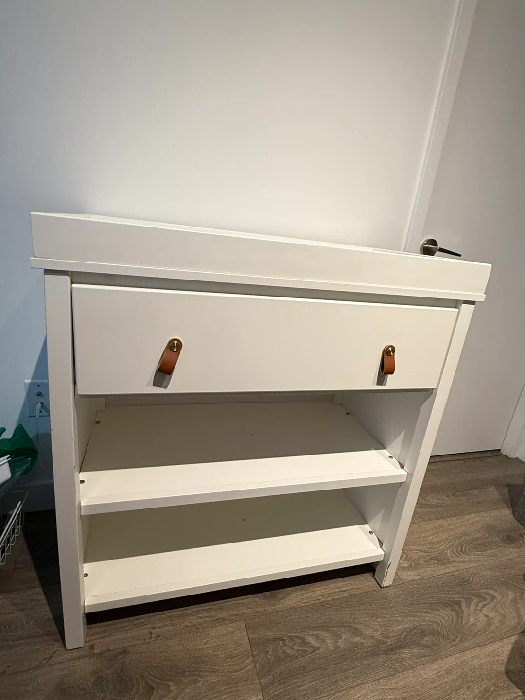 Fisher-Price White Changing Table - photo 2
