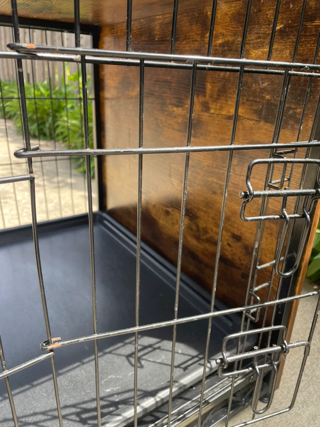 Wood end table wire dog crate double opening with removable tray - photo 5