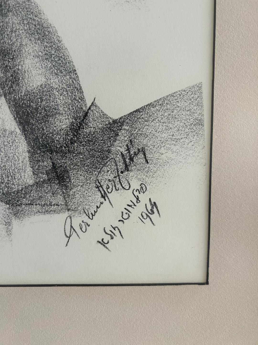 Collectible Art: Original Charcoal Drawing by Zoltan Perlmutter - photo 4