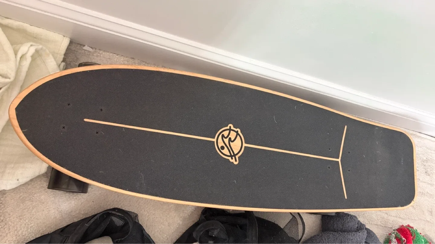 Flow Cruiser Skateboard