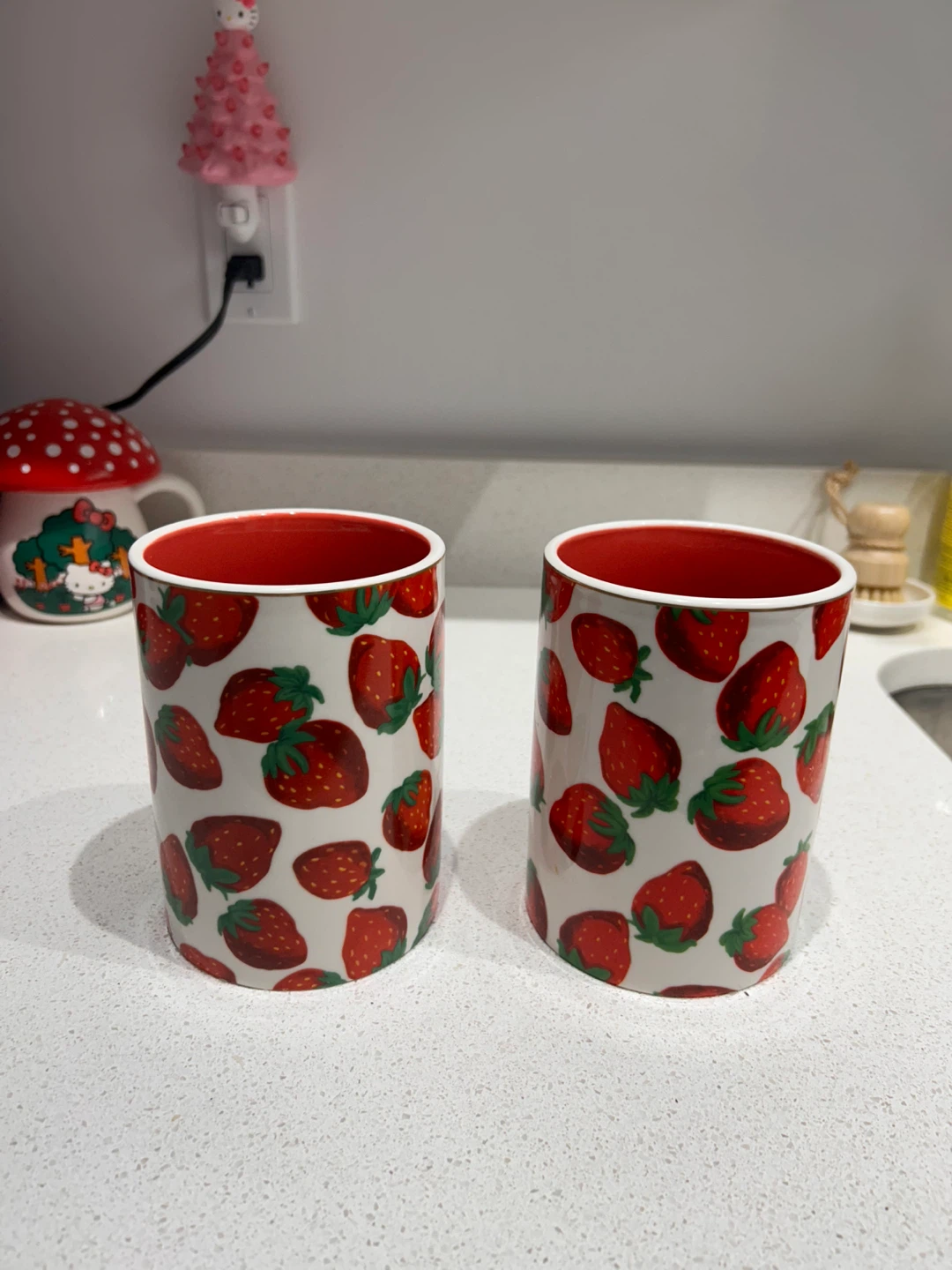 Strawberry utensil holders