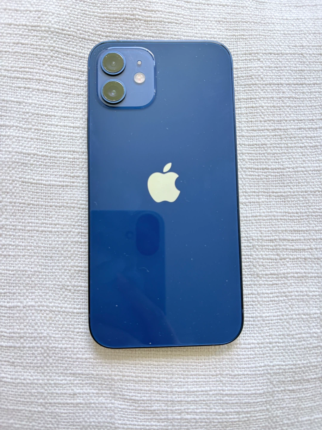 Apple iPhone 12 (Blue)