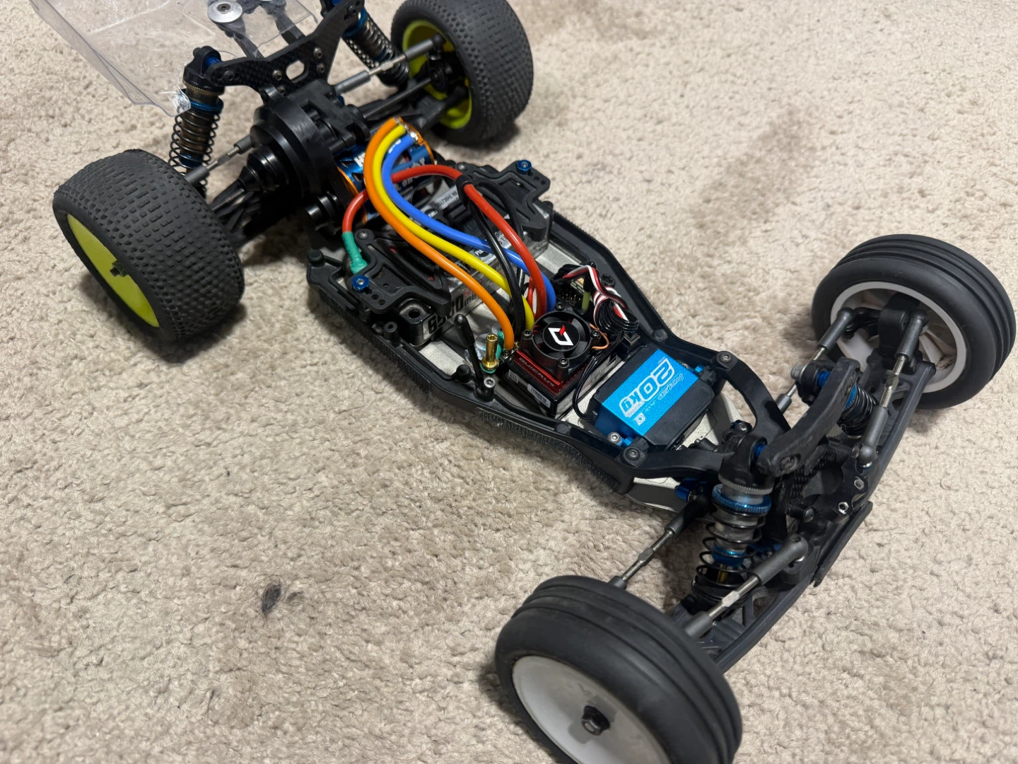 Team Associated B6.1 - photo 3