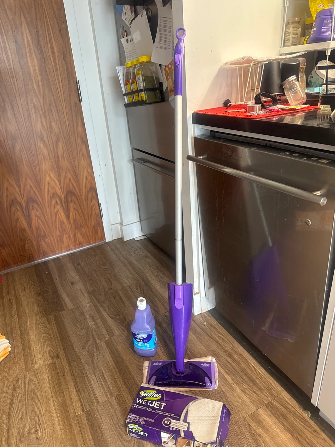 Swiffer WetJet Floor Cleaner Mop Bundle - photo 2