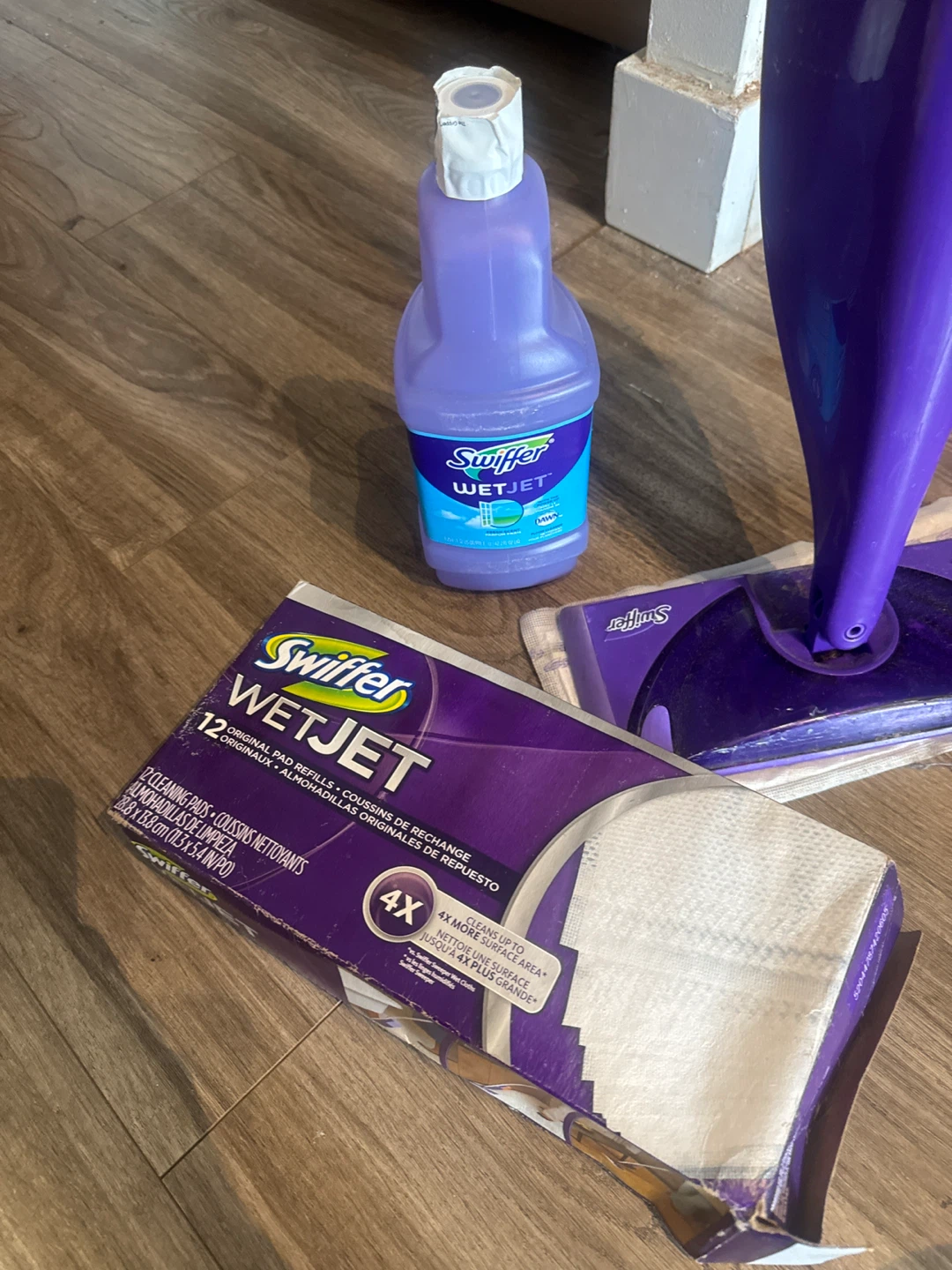Swiffer WetJet Floor Cleaner Mop Bundle