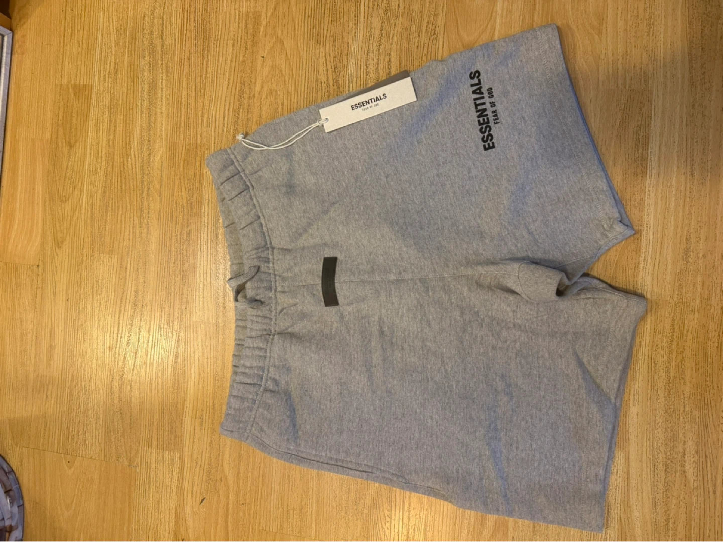 ESSENTIALS Fear of God Sweatshorts Size M - photo 2