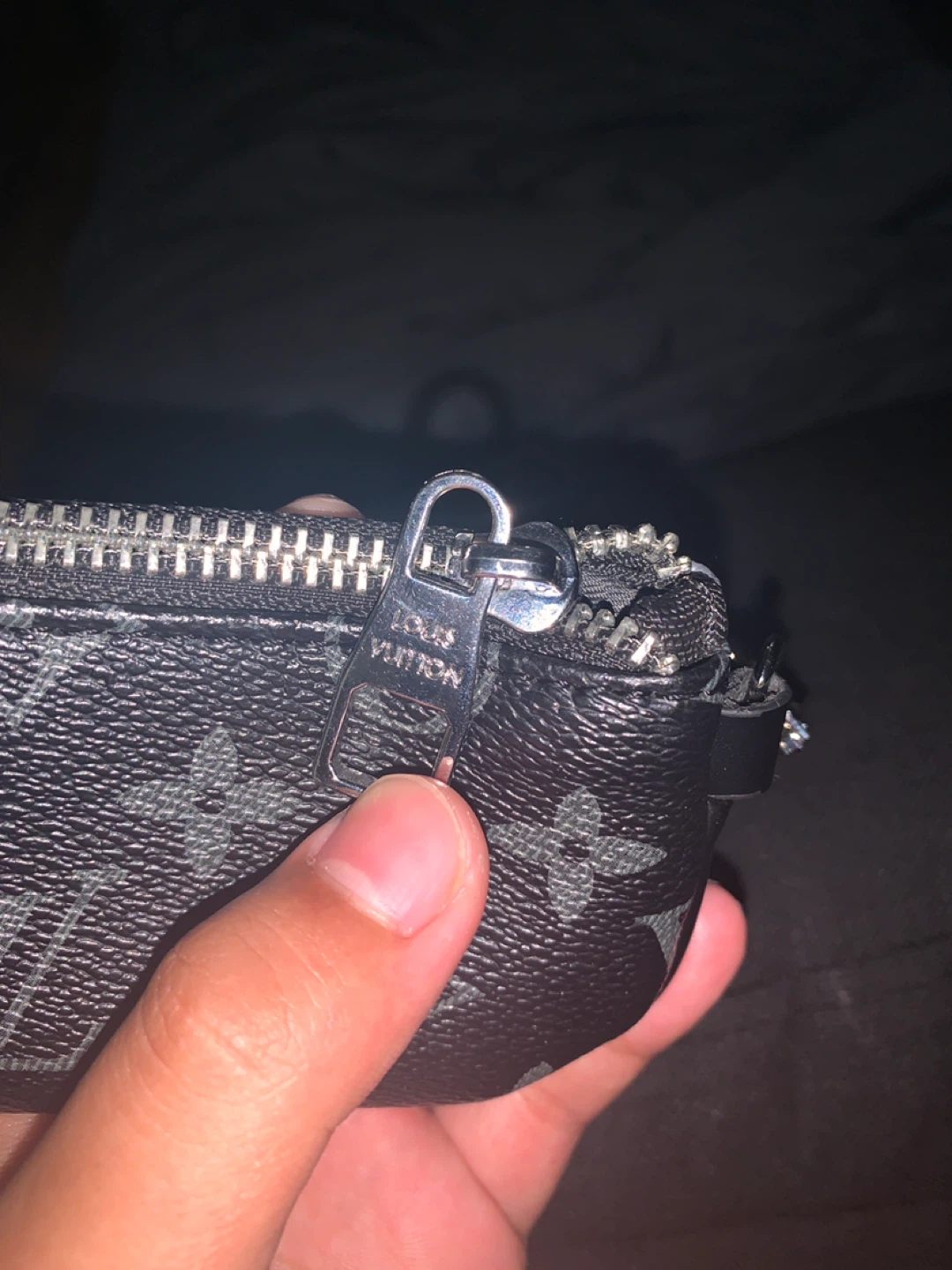 Louis Vuitton Monogram Pouch - photo 4