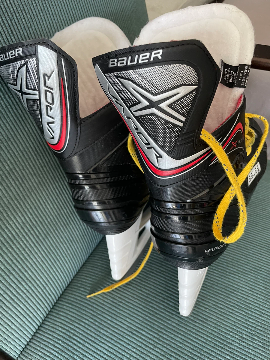 Bauer Vapor Hockey Skates - photo 2