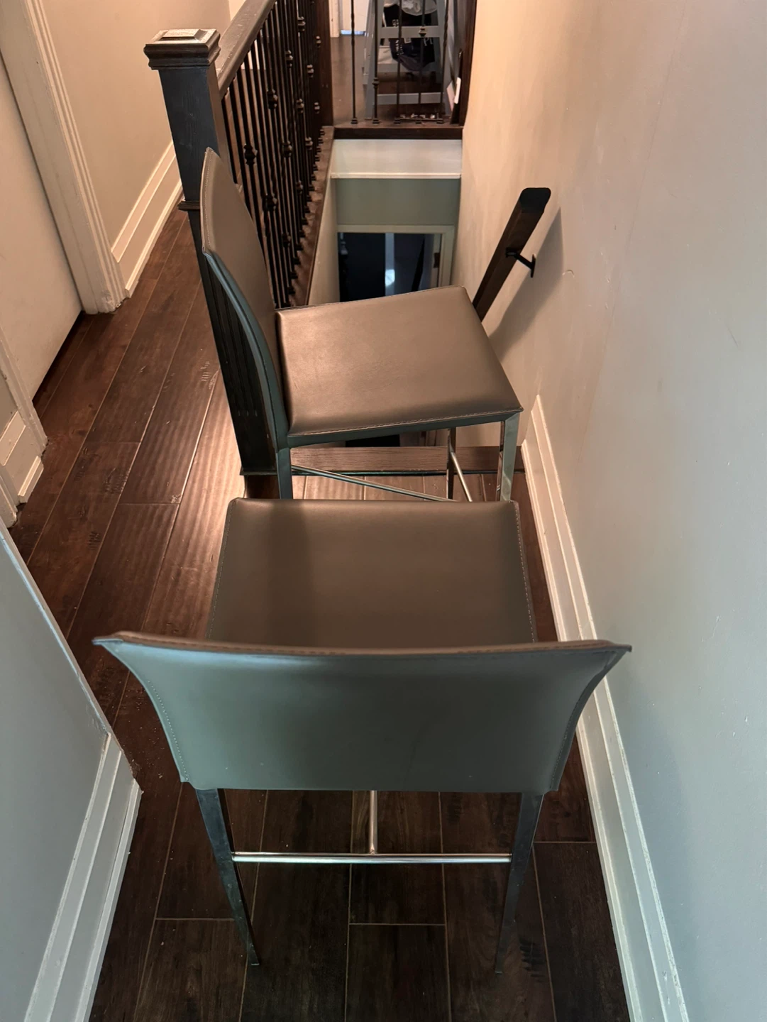 Structube Vienna Barstools (2) -Can deliver - photo 3