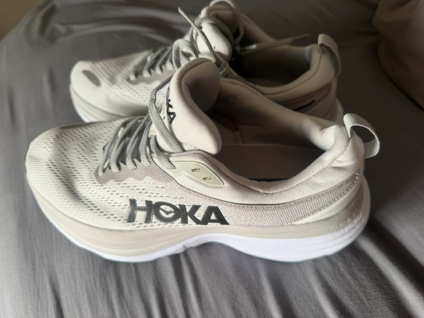 Hoka Bondi 8 Running Shoes