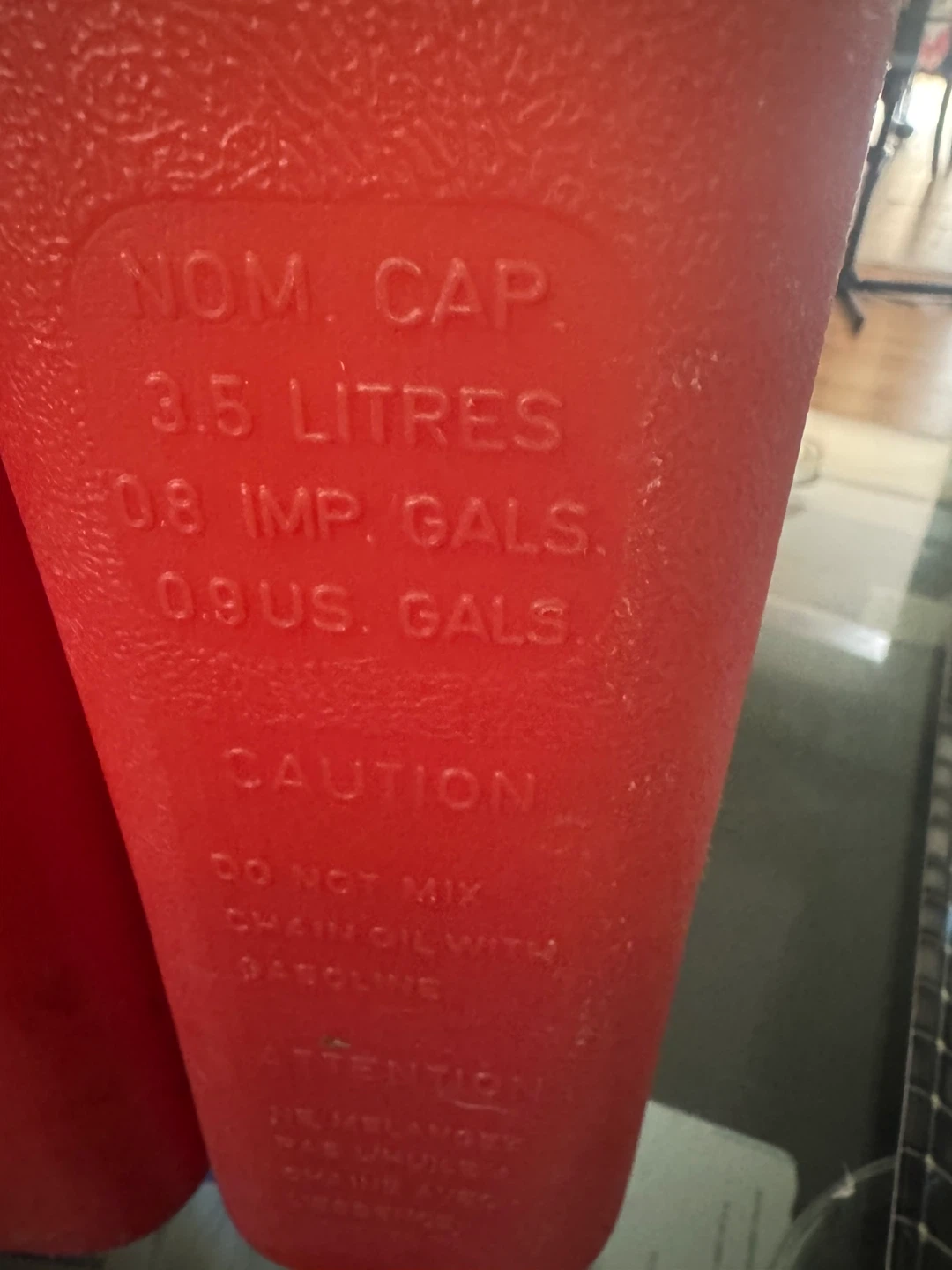 Red 10 Litre Gasoline Can - photo 4