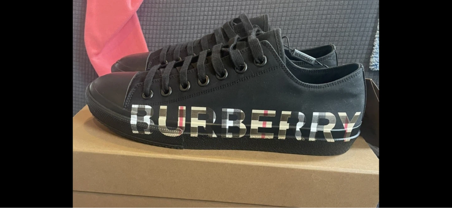 Brand New Larkhall Logo Black Low Top Sneakers
