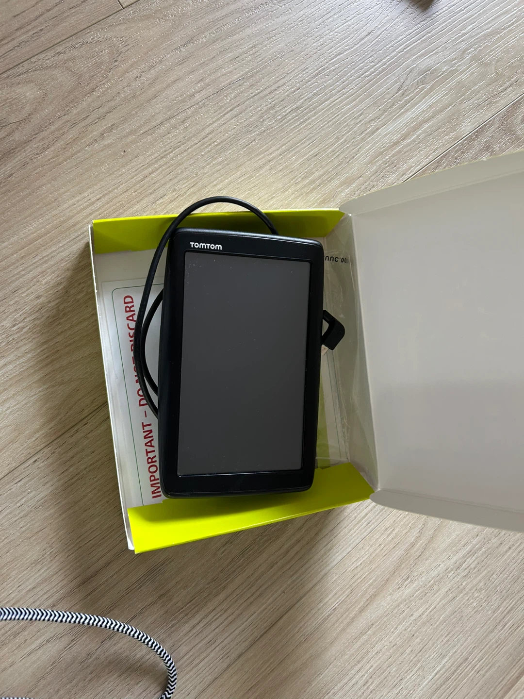 TomTom VIA 1605TM GPS Navigation Device - photo 2