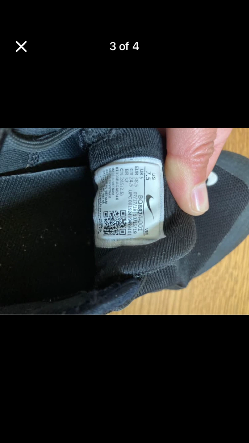 Nike Air Max Sneakers Size 7.5 - photo 3