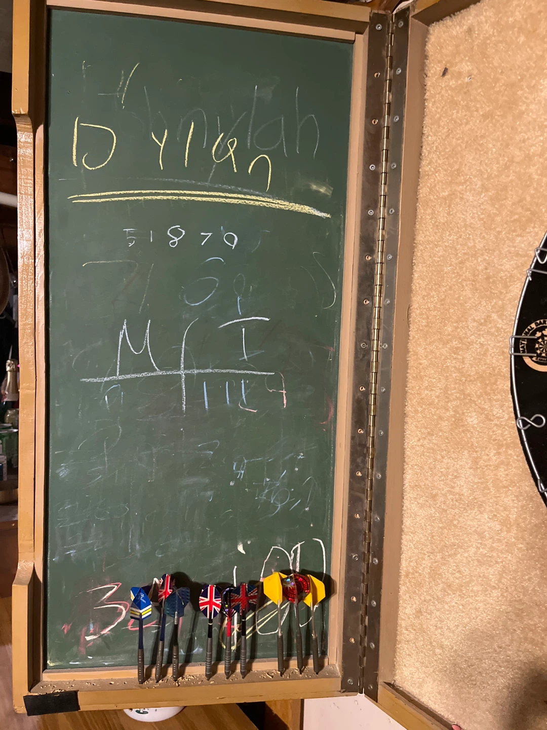 Wififlyte Dartboard with Cabinet - photo 3