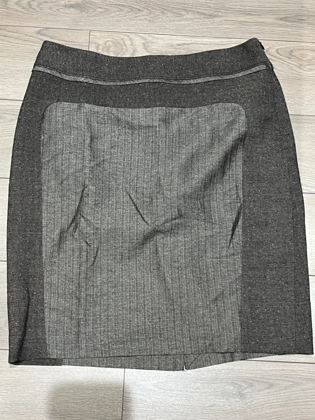 The Limited Collection Skirt - Size 8