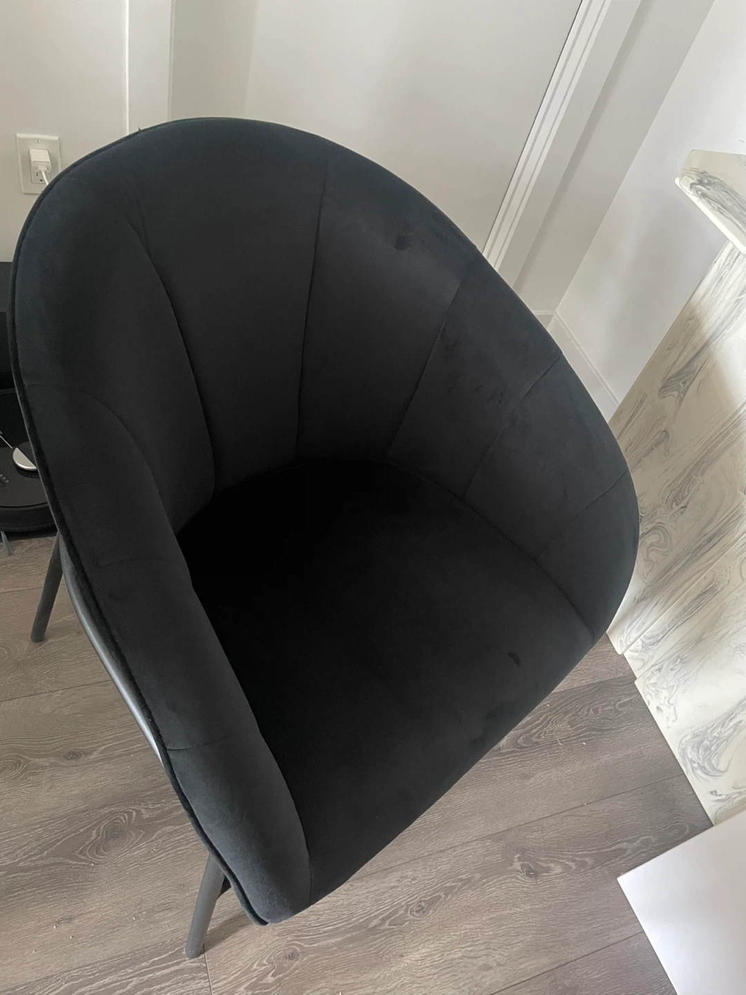 Black Velvet Lounge Chair