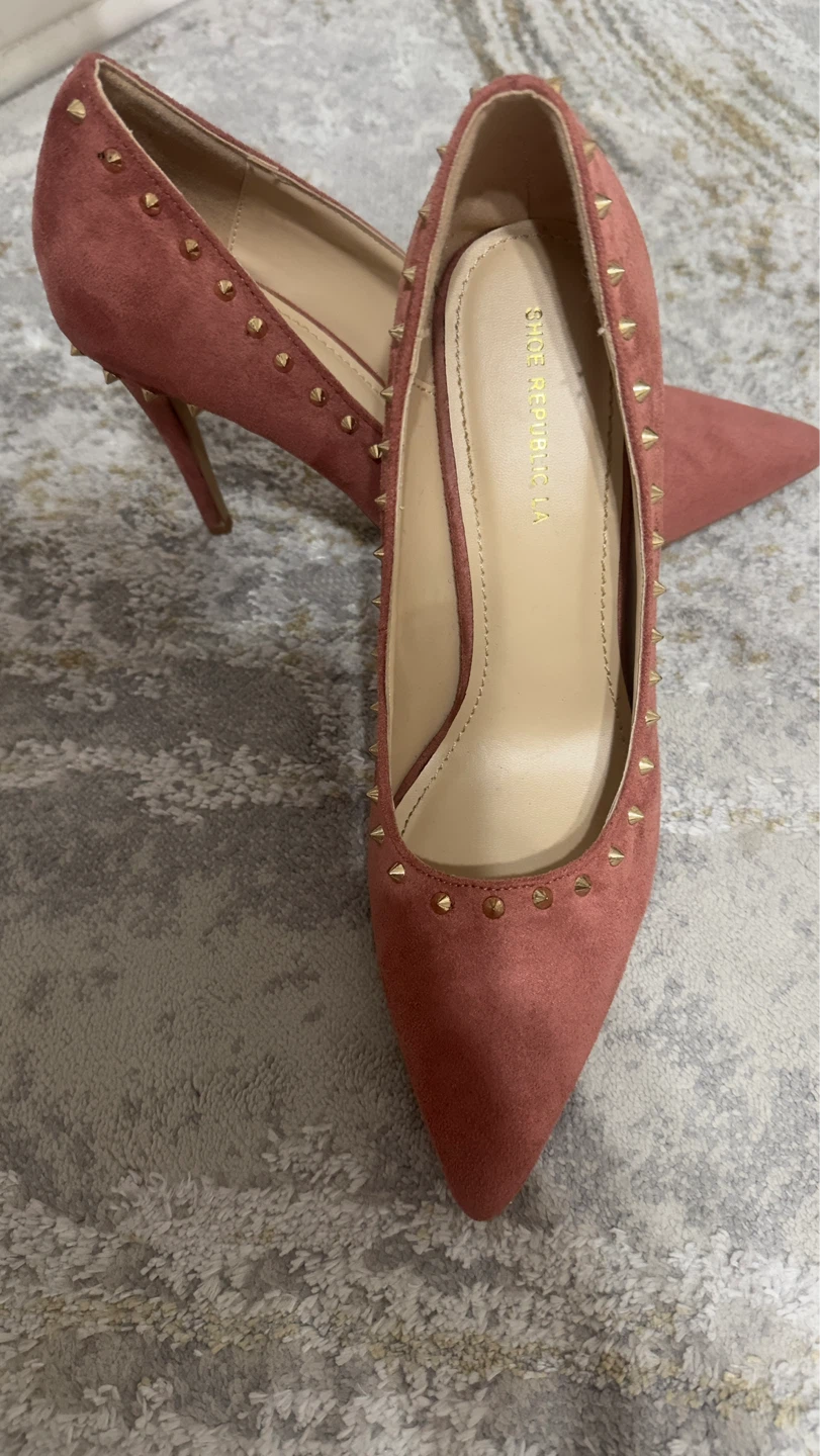 Shoe Republic LA Pink Studded Pumps size 10
