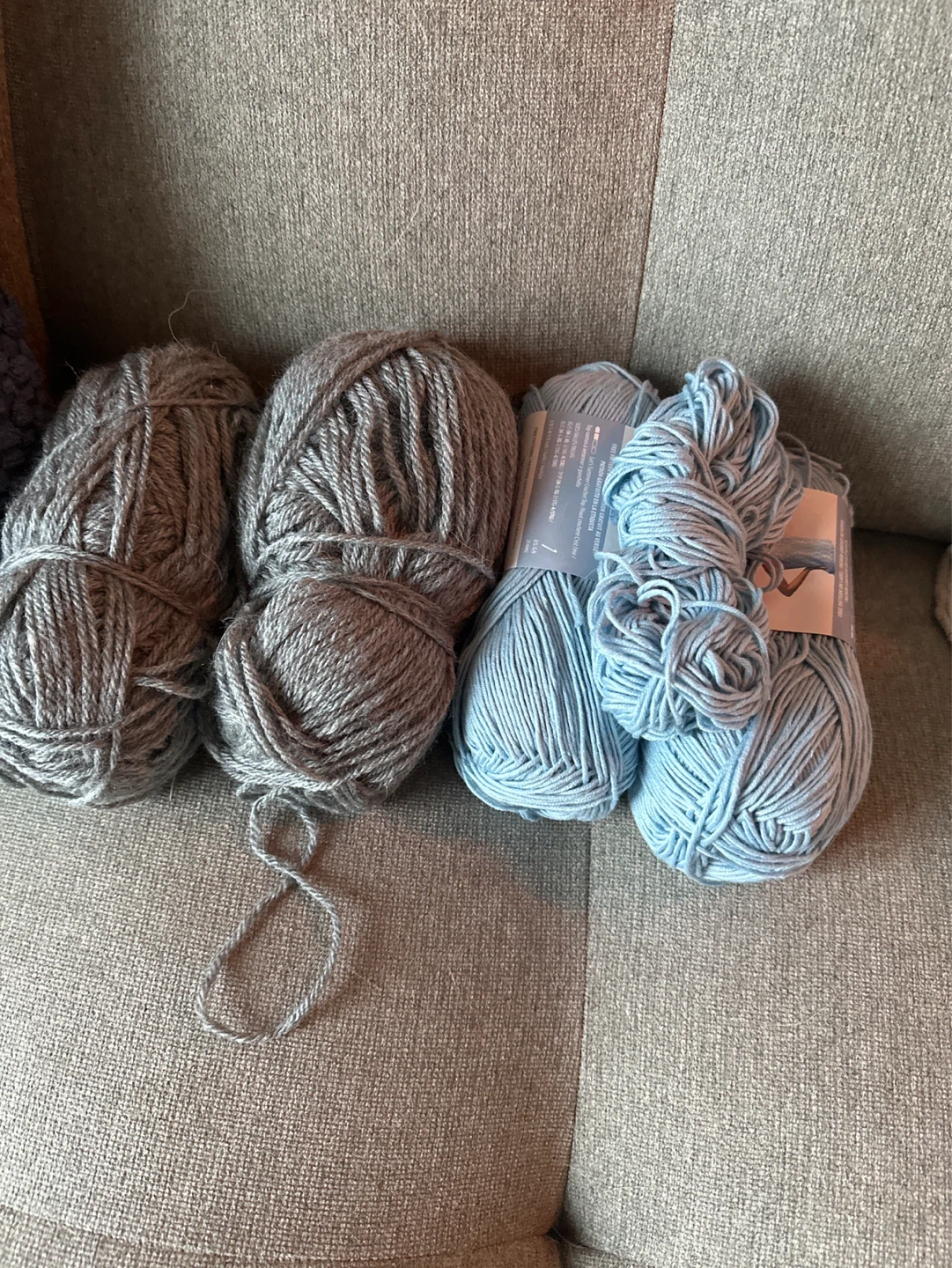 Assorted Yarn - Grey and Blue
