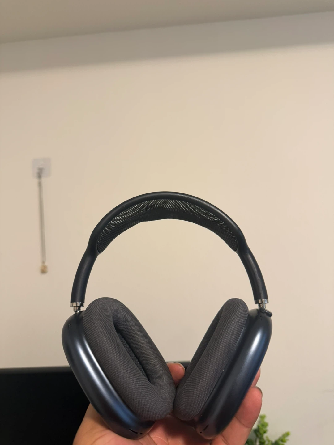 Apple AirPods Max Headphones - photo 3