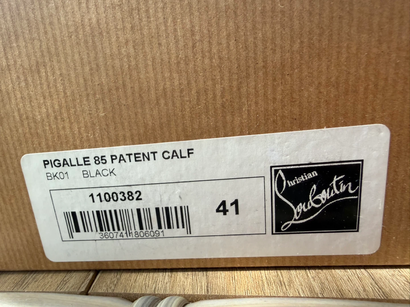 Christian Louboutin Pigalle 85 Black Patent Calf Pumps - Size 41 - photo 2