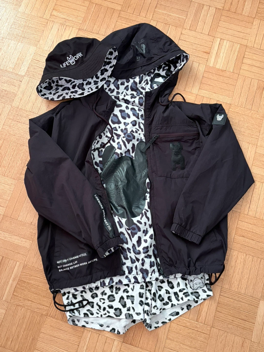 Reversible Leopard Track Jacket & Shorts & Bucket Hat Set - photo 2