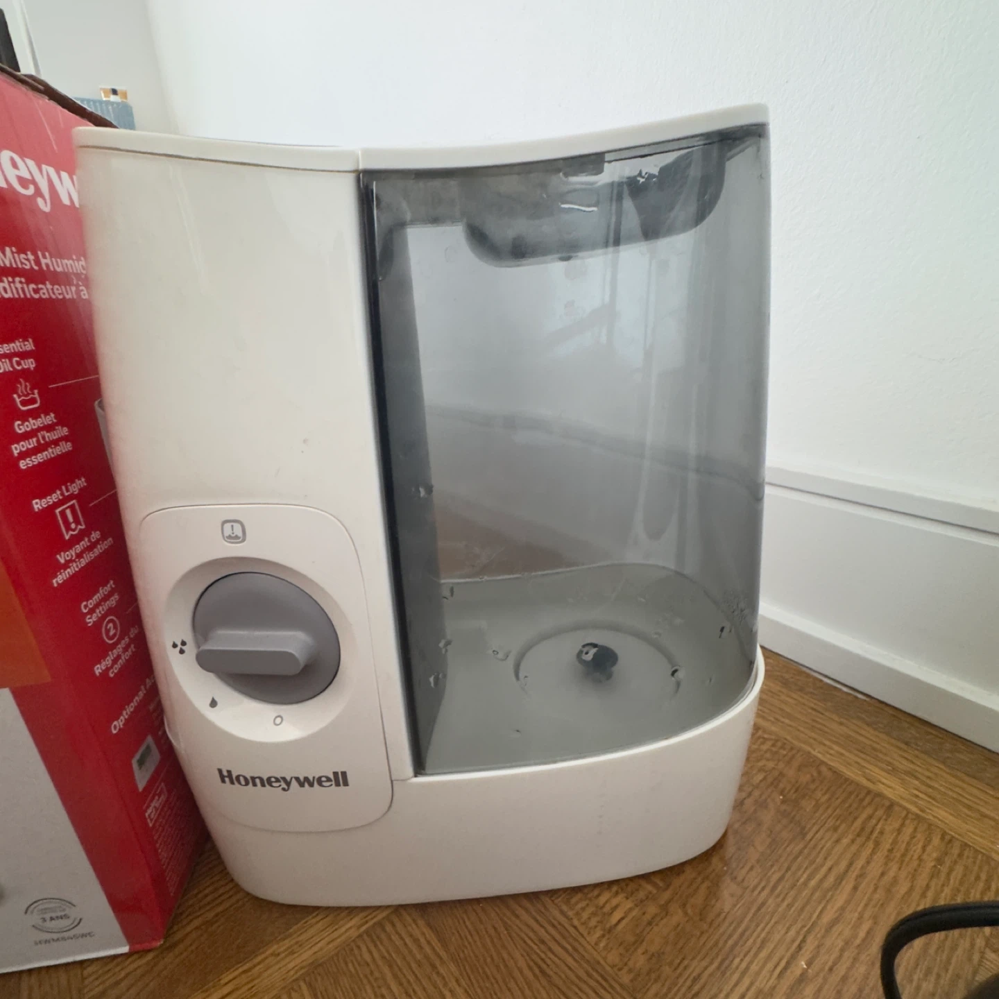Honeywell Warm Mist Humidifier - photo 3