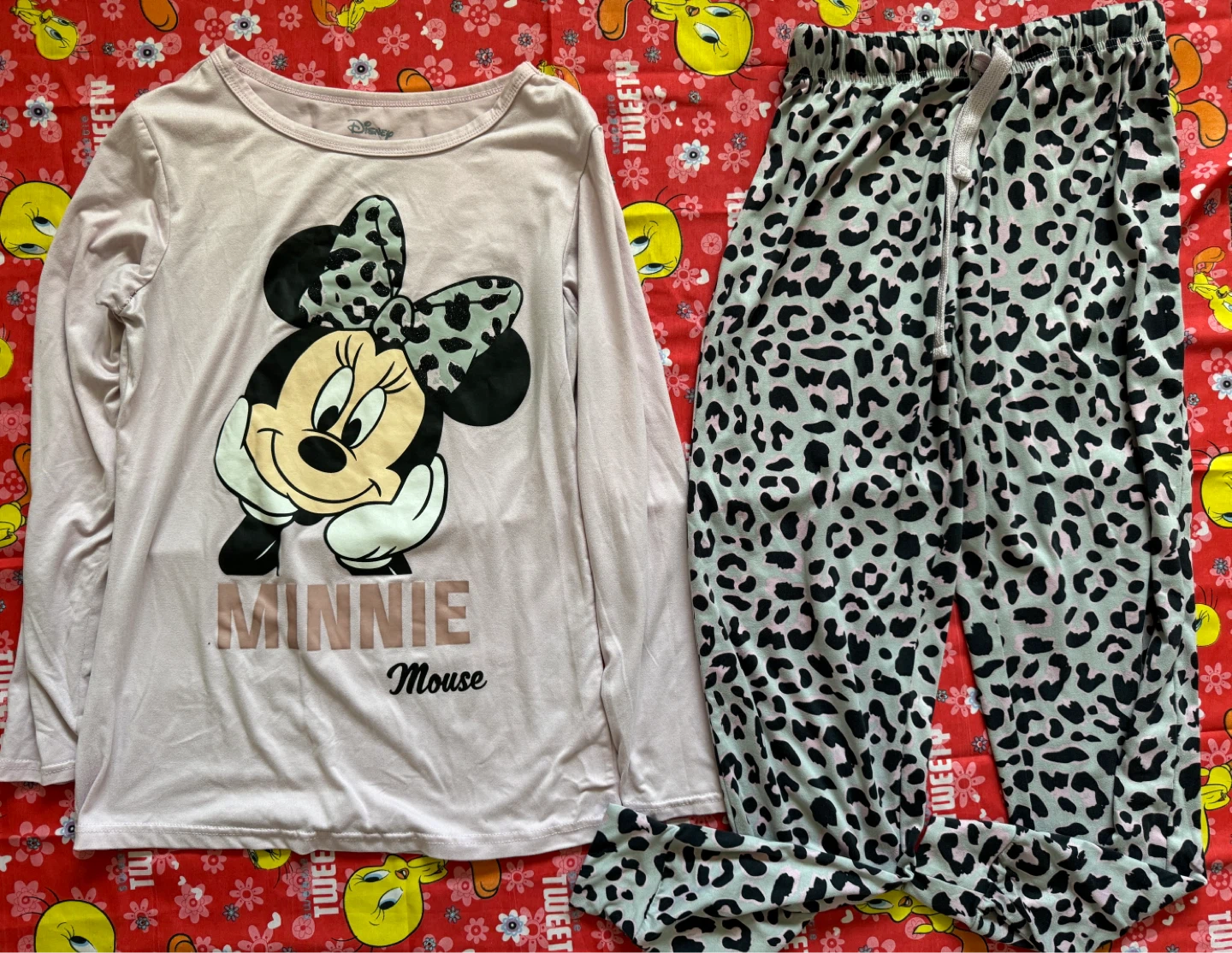 3 PJs sets - photo 2
