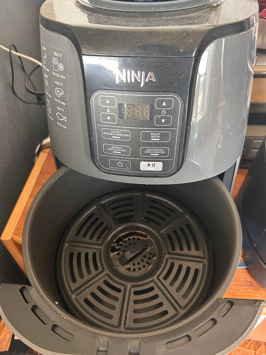 Ninja Air Fryer - photo 2
