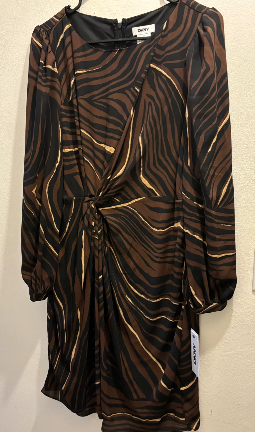 NEW-DKNY Retail $139-Zebra Print Twist Front Dress Size 6
