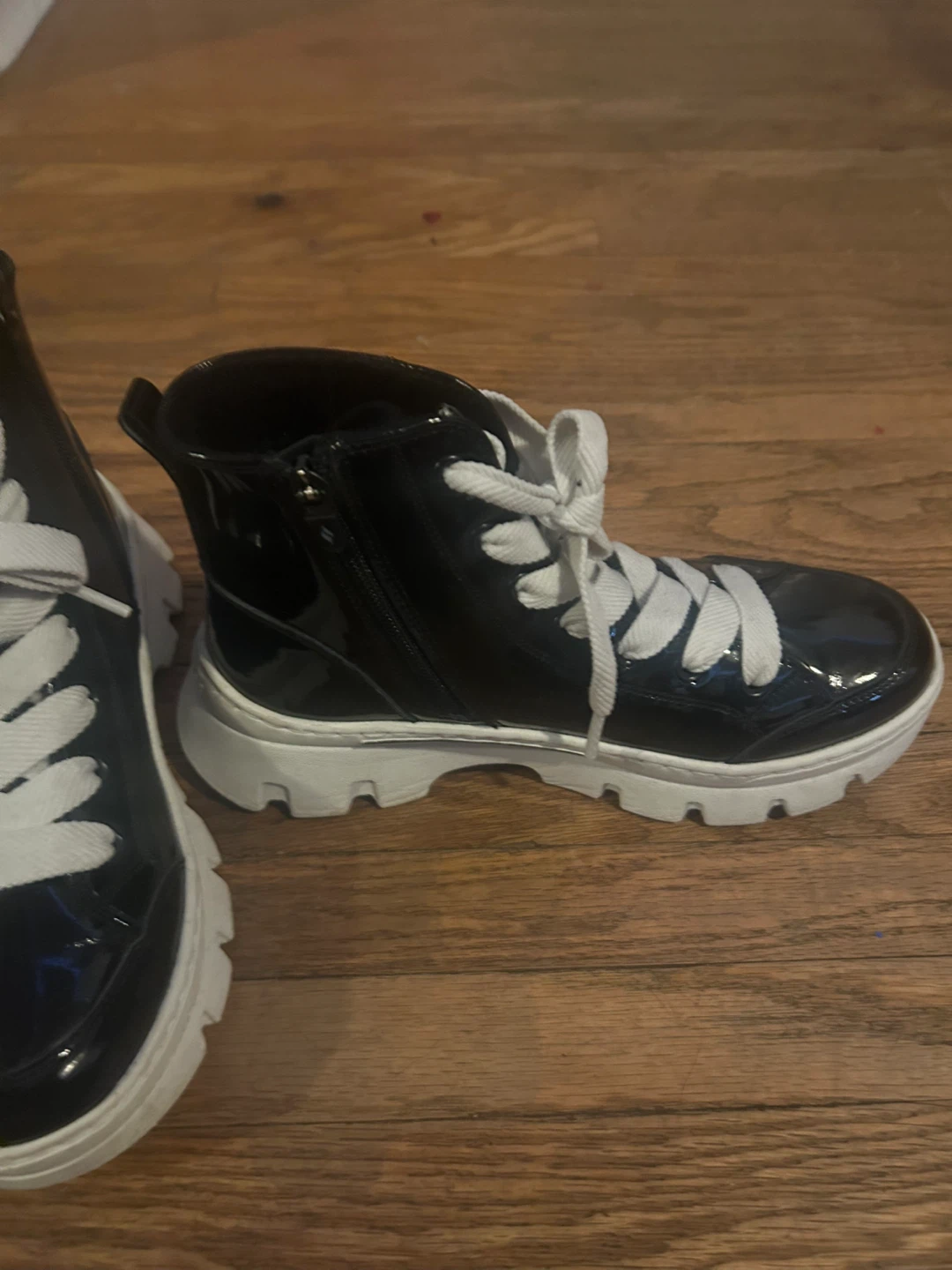 Skechers Black Patent Lace-up Platform Boots - photo 3